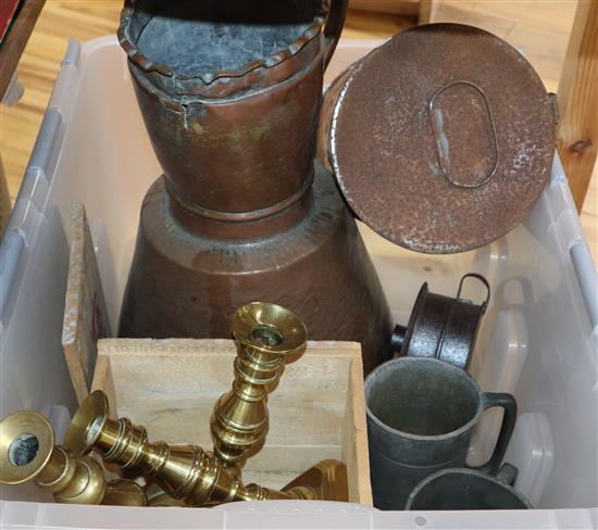 Assorted metalware including pewter tankards, plaques, etc.